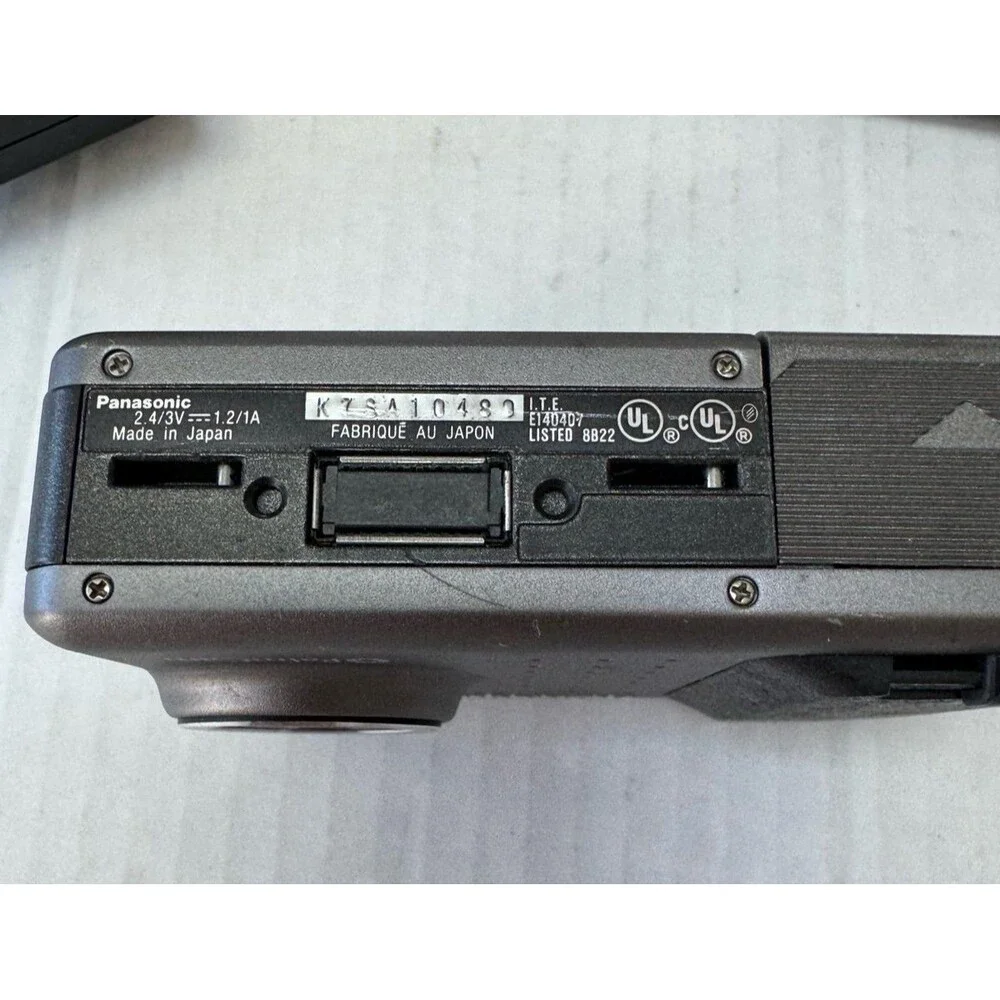 Panasonic Digital Camera PV-DC180 PalmCam w/ Charger Station Memory Card Japan